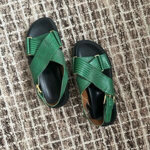 Marni Fussbett Slingback Sandals Women's Green Leather Flat Buckle Casual